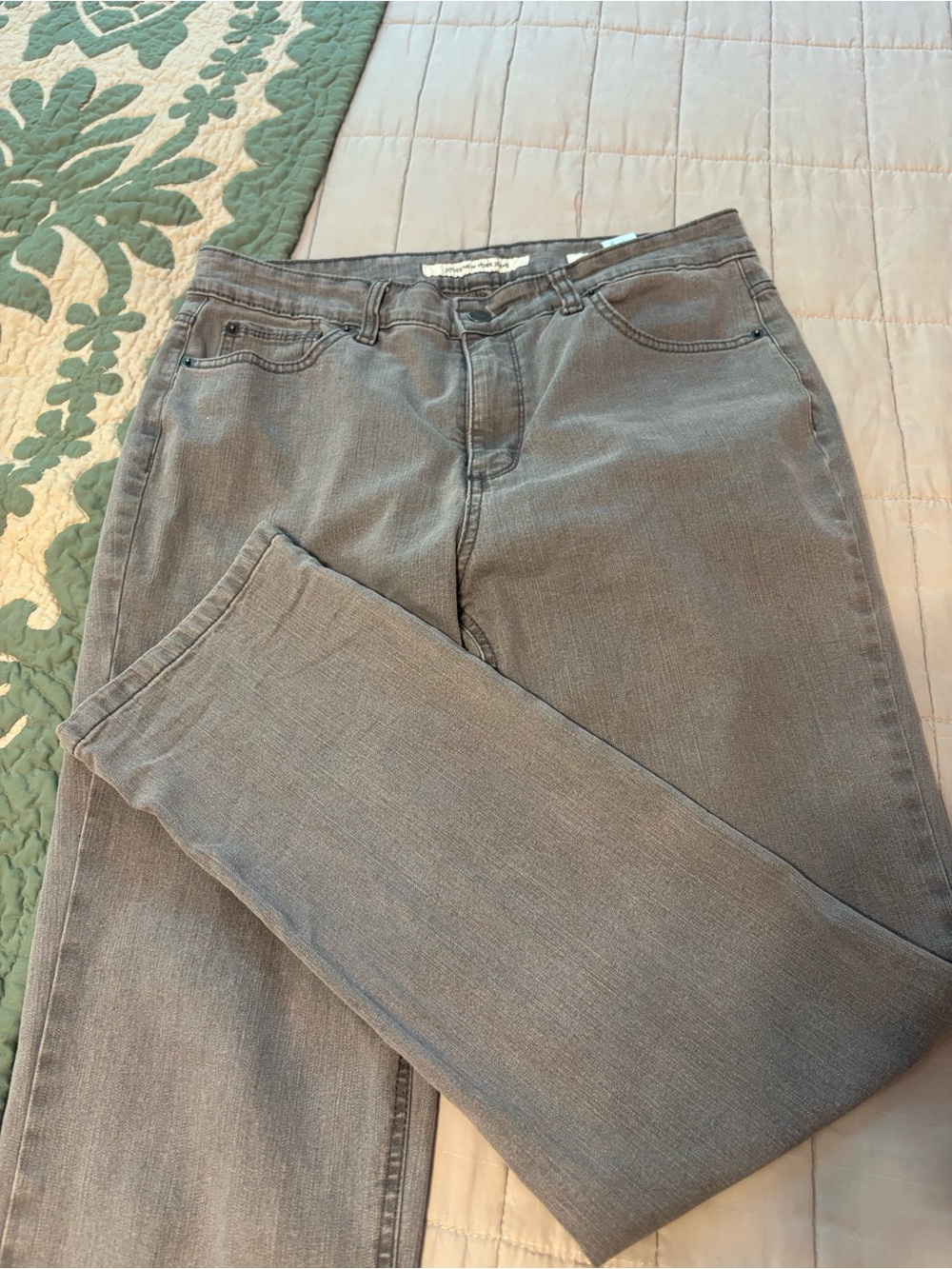 Jones New York Straight-Leg Gray Women’s Jeans